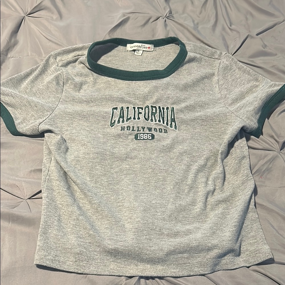 Gray and Green Women's Short Sleeve Tee